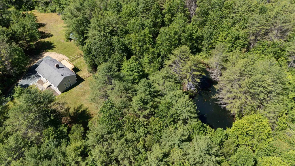 304 Kearsarge Valley Road Wilmot NH 03287