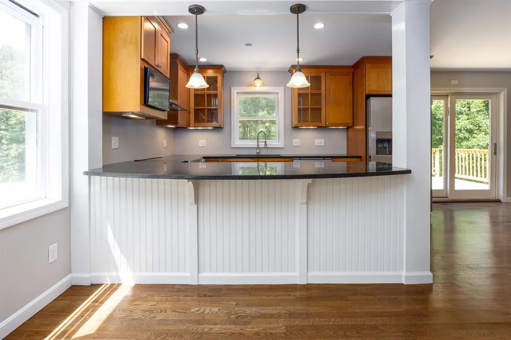 304 Kearsarge Valley Road Wilmot NH 03287