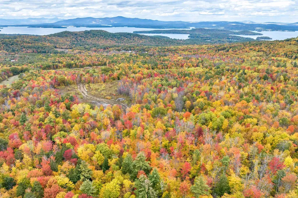 11 Fieldstone Way Gilford NH 03249