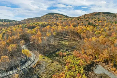 11 Fieldstone Way Gilford NH 03249