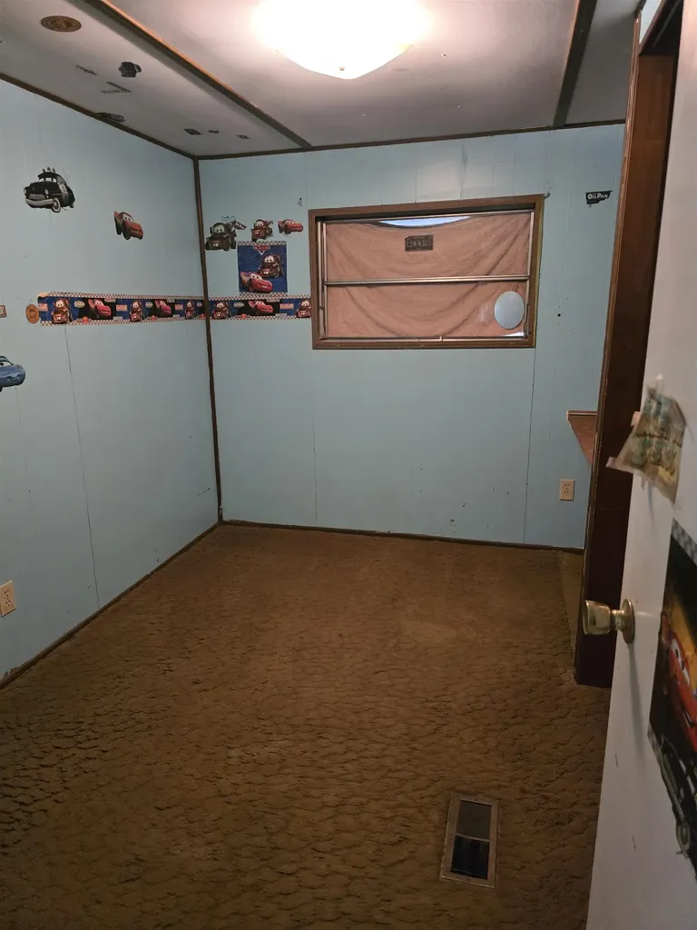 17 Putnam Road Newport NH 03773