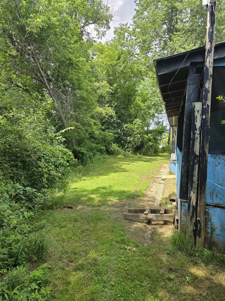 17 Putnam Road Newport NH 03773