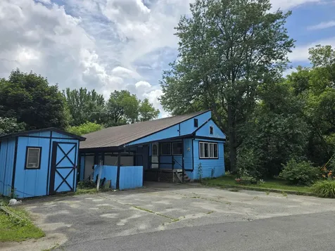 17 Putnam Road Newport NH 03773