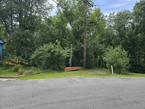 17 Putnam Road Newport NH 03773