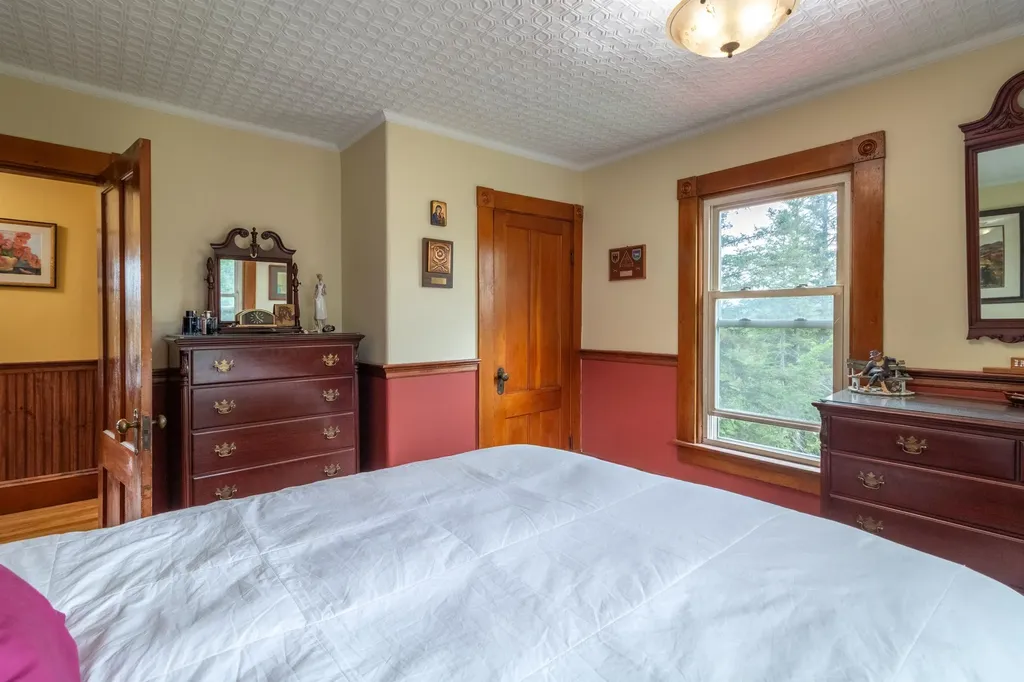 92 Derby Street Brighton VT 05846