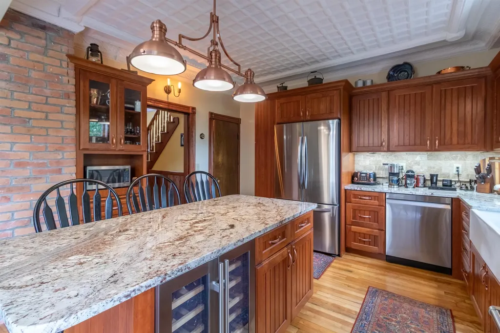 92 Derby Street Brighton VT 05846