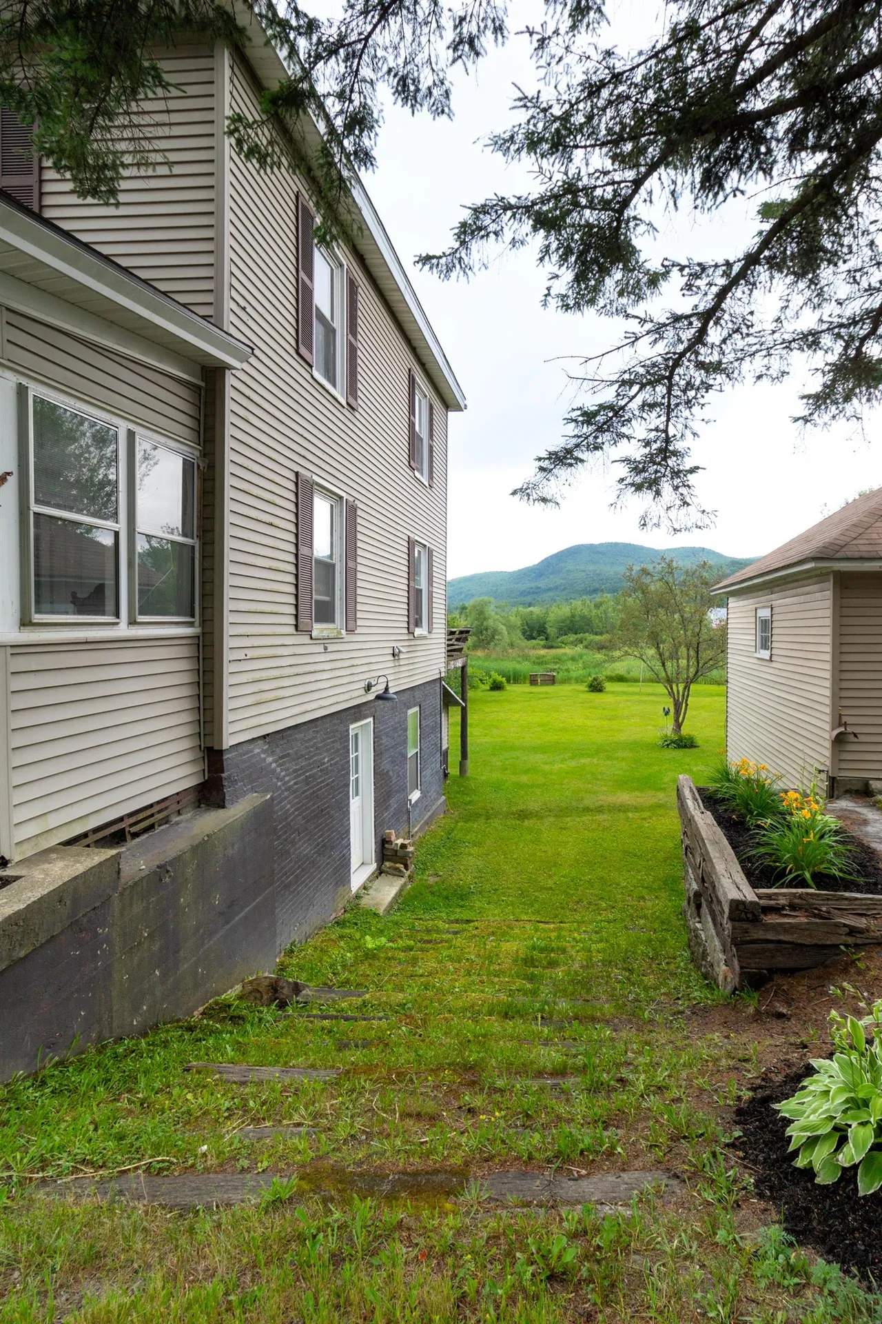 92 Derby Street Brighton VT 05846