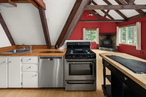 95 Alpine Meadows Stowe VT 05672