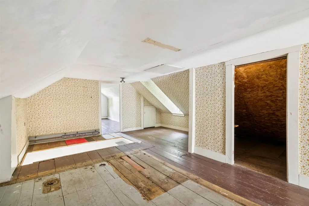 314 Vt Route 110 Tunbridge VT 05077