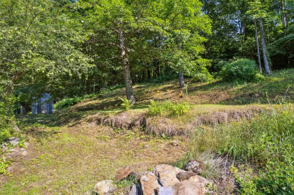 314 Vt Route 110 Tunbridge VT 05077