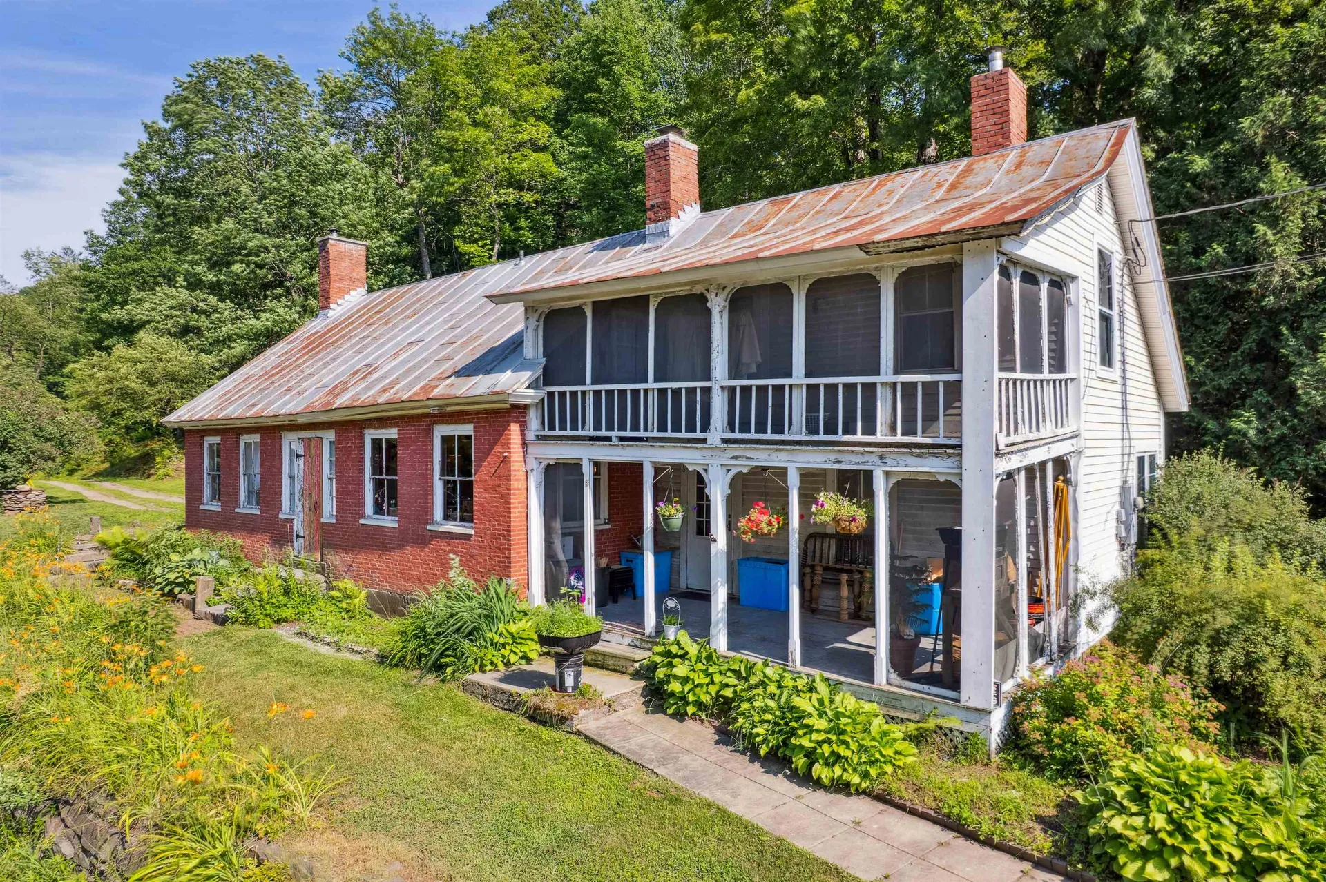 314 Vt Route 110 Tunbridge VT 05077