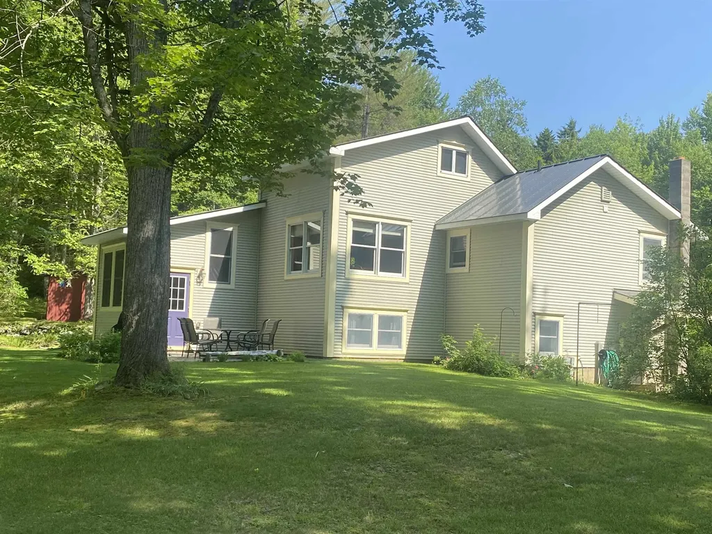 801 Garfield Road Hyde Park VT 05655