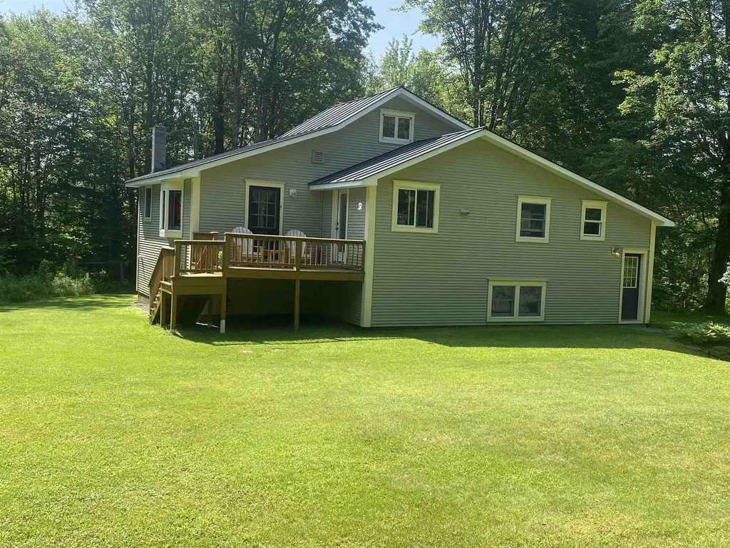 801 Garfield Road Hyde Park VT 05655