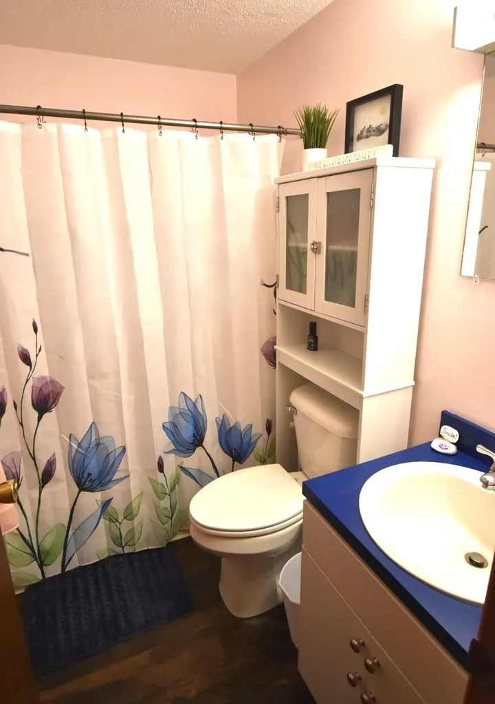 8 Streamside Road Campton NH 03223