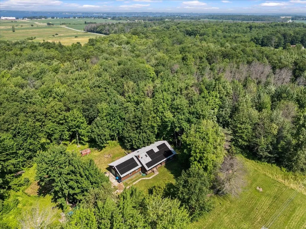 14 Hog Island Road Swanton VT 05488