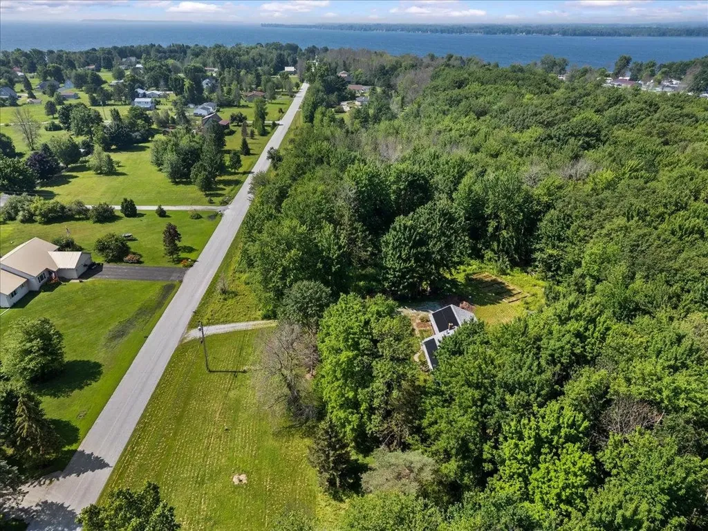 14 Hog Island Road Swanton VT 05488