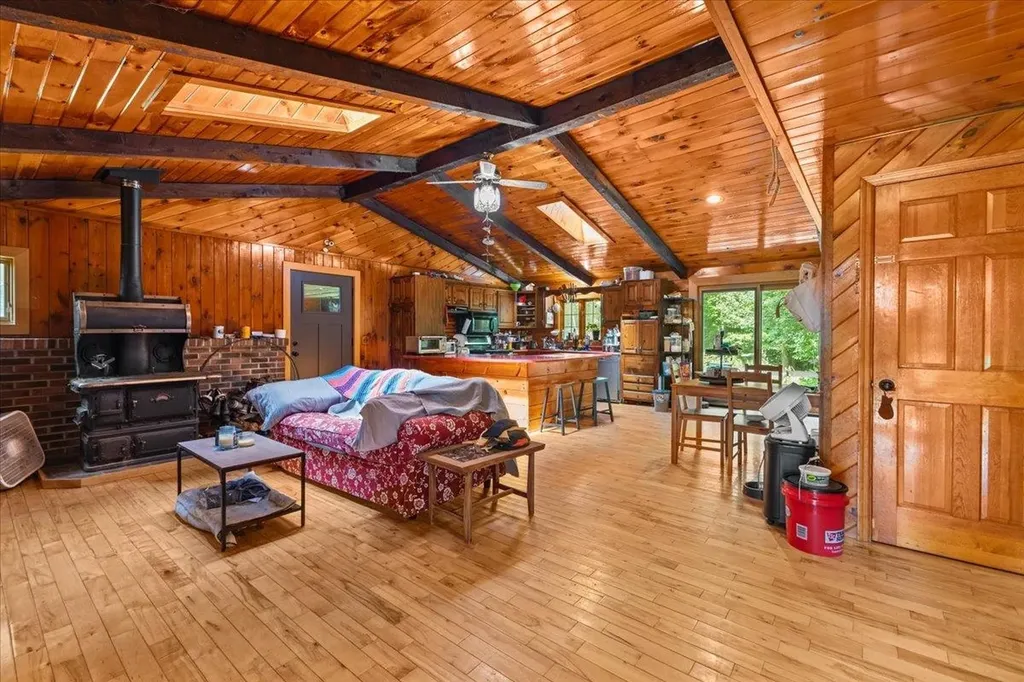 14 Hog Island Road Swanton VT 05488