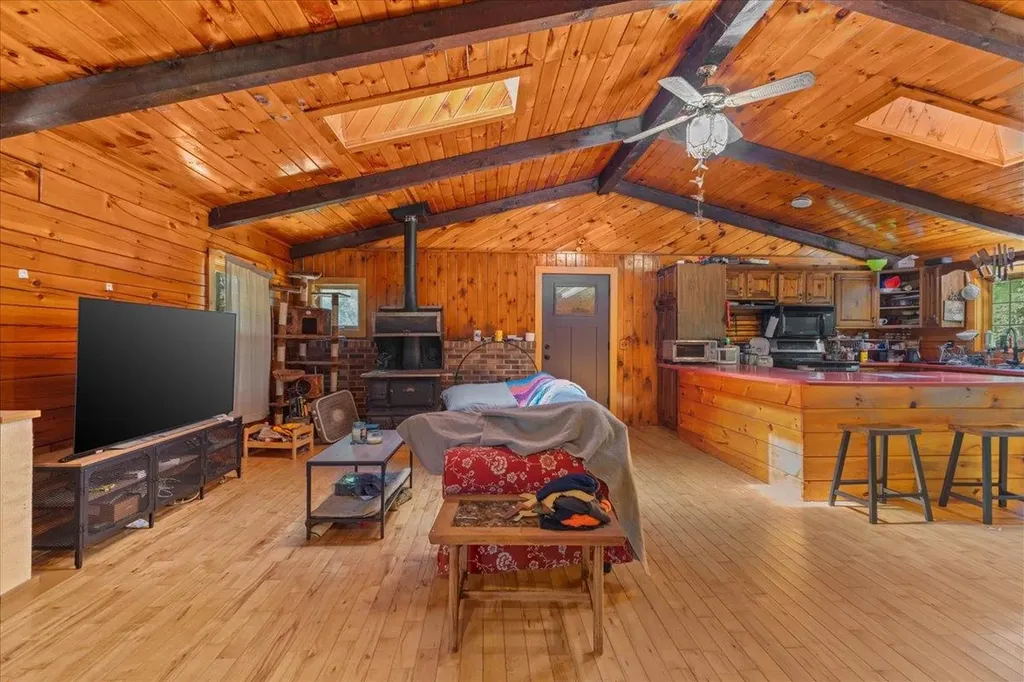 14 Hog Island Road Swanton VT 05488