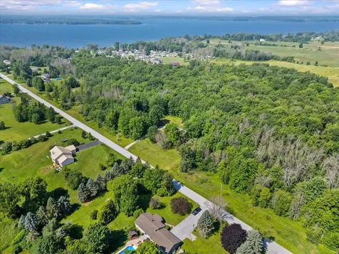 14 Hog Island Road Swanton VT 05488