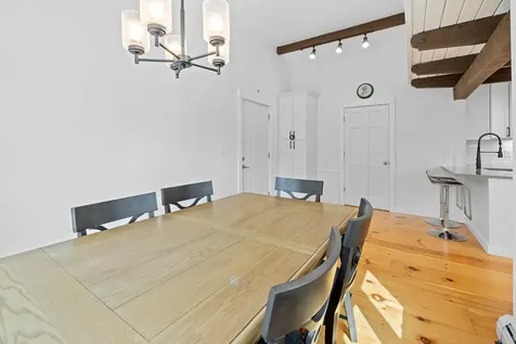 190 Vt Route 11 Peru VT 05152