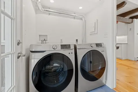 190 Vt Route 11 Peru VT 05152