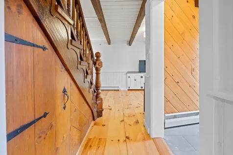 190 Vt Route 11 Peru VT 05152