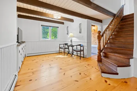 190 Vt Route 11 Peru VT 05152