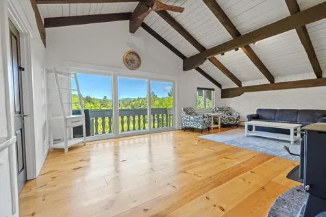 190 Vt Route 11 Peru VT 05152