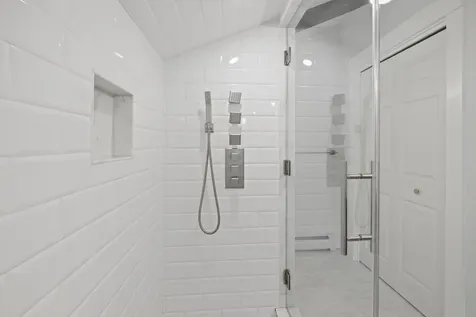 190 Vt Route 11 Peru VT 05152