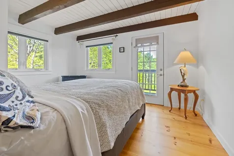 190 Vt Route 11 Peru VT 05152