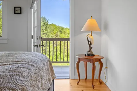 190 Vt Route 11 Peru VT 05152