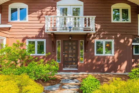 190 Vt Route 11 Peru VT 05152