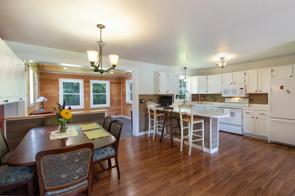 10 Miller Court Milton VT 05468