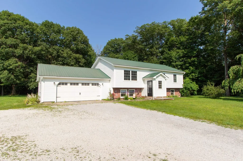 10 Miller Court Milton VT 05468