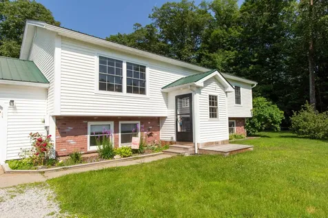 10 Miller Court Milton VT 05468