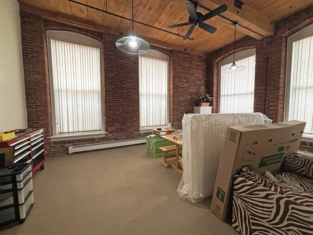 125 Main Street Newmarket NH 03857