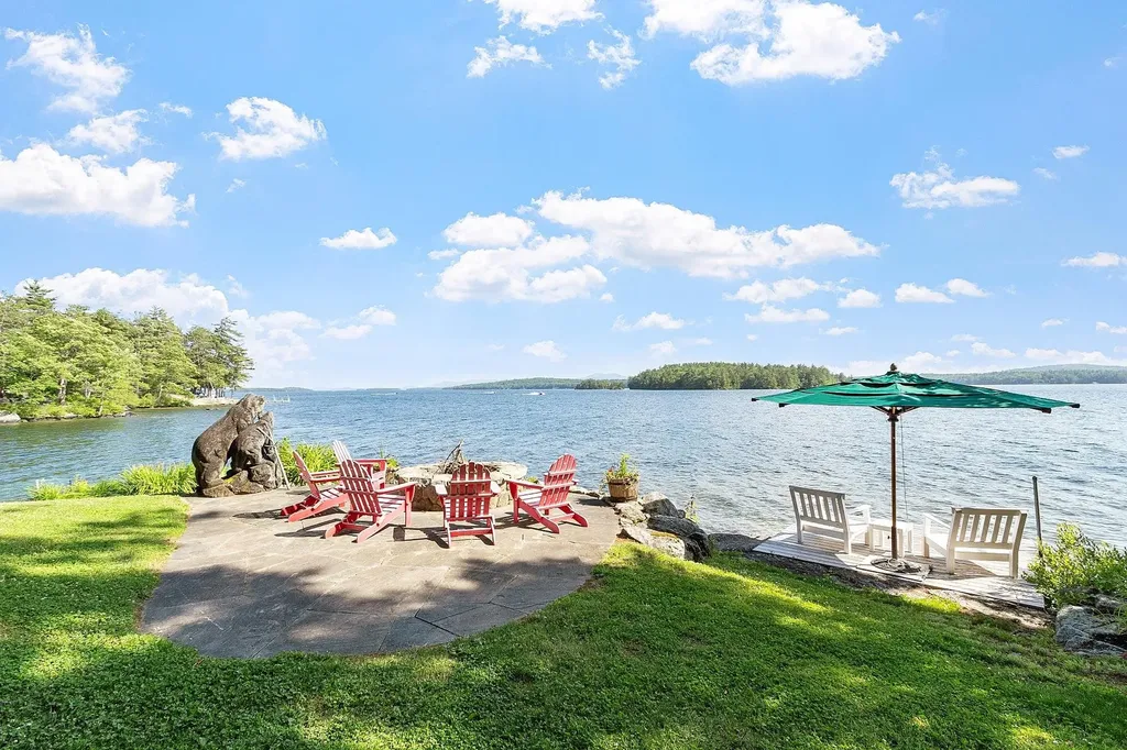 30 Leopard's Leap Road Meredith NH 03253