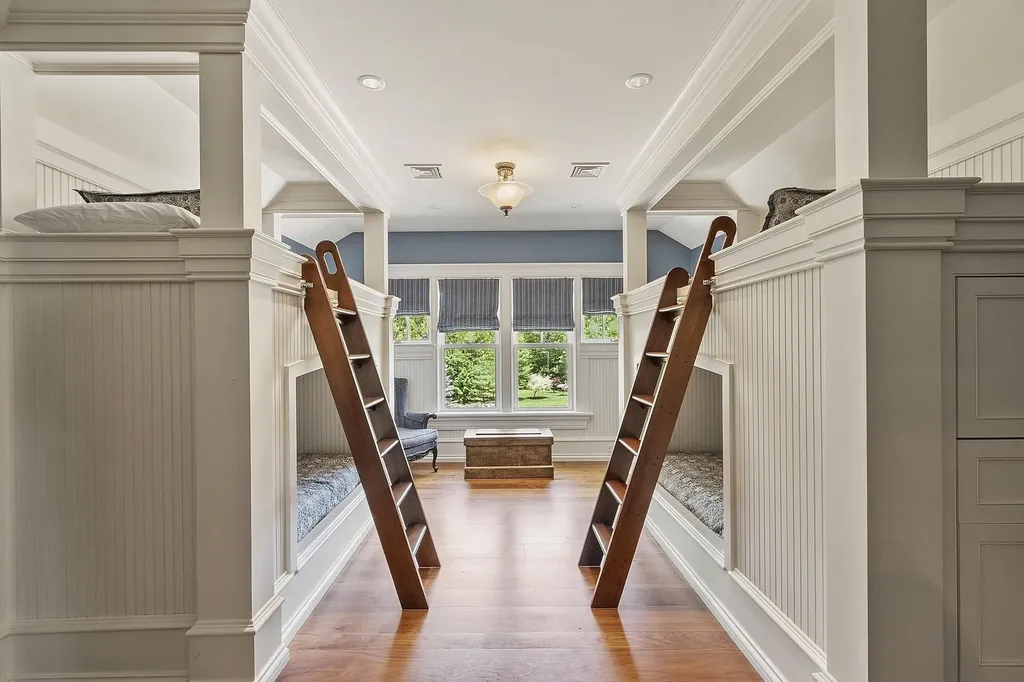 30 Leopard's Leap Road Meredith NH 03253