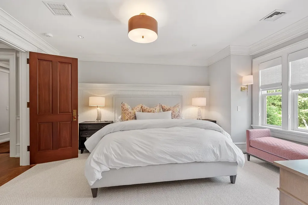 30 Leopard's Leap Road Meredith NH 03253