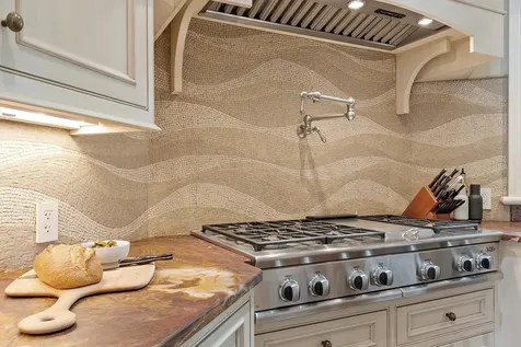 30 Leopard's Leap Road Meredith NH 03253