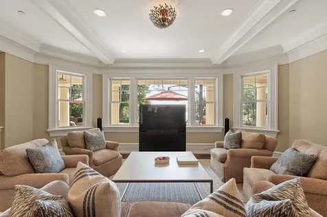 30 Leopard's Leap Road Meredith NH 03253