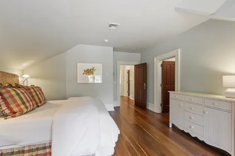 30 Leopard's Leap Road Meredith NH 03253