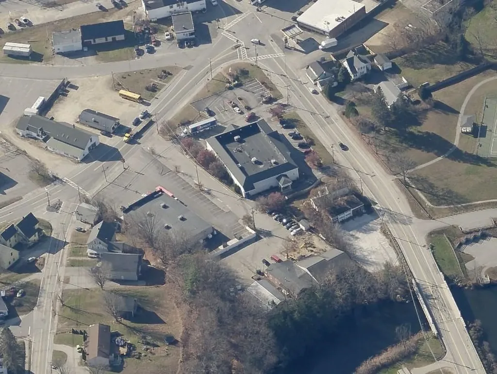 41 Carroll Street Pittsfield NH 03263