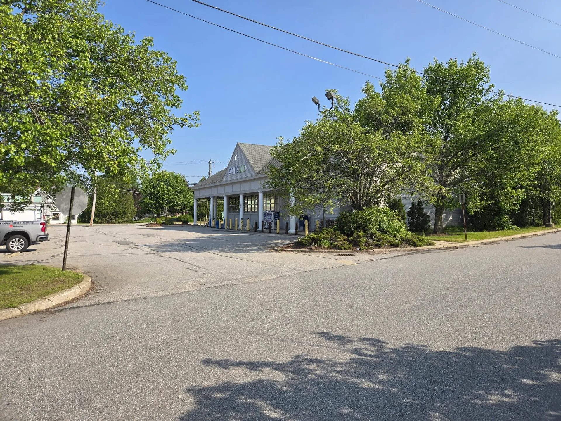 41 Carroll Street Pittsfield NH 03263