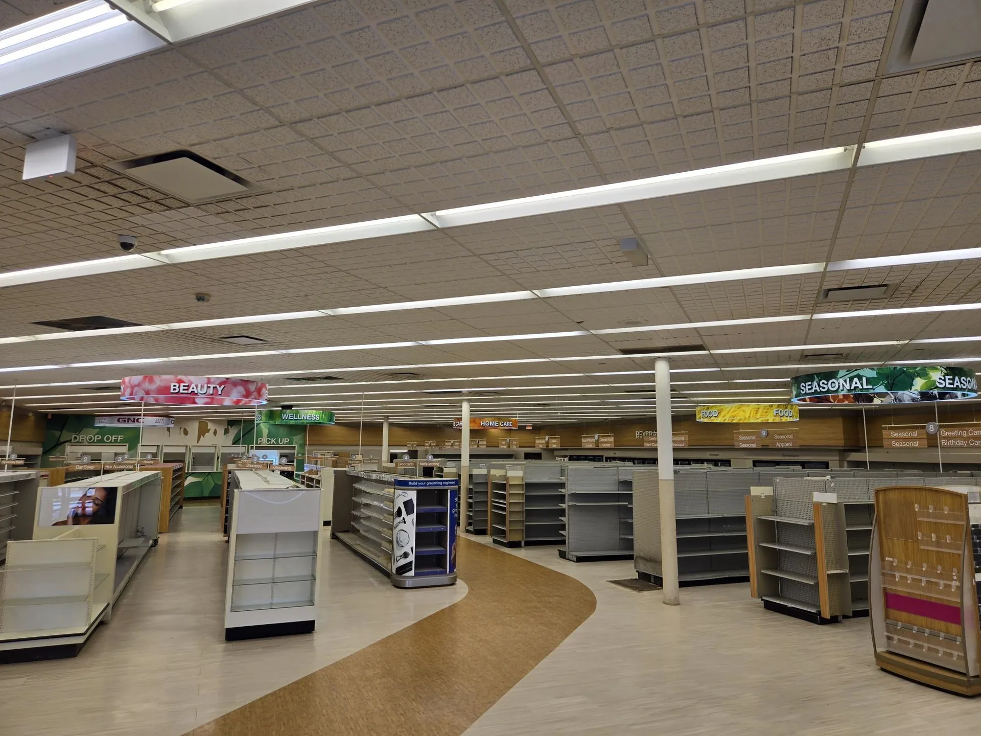 41 Carroll Street Pittsfield NH 03263