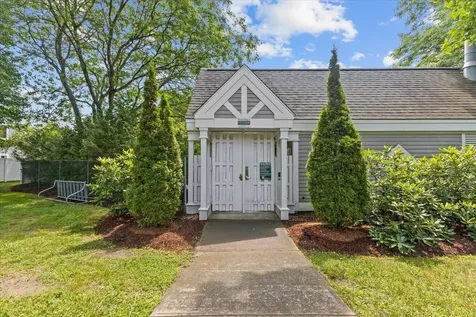 30 Eastman Farm Road Burlington VT 05408