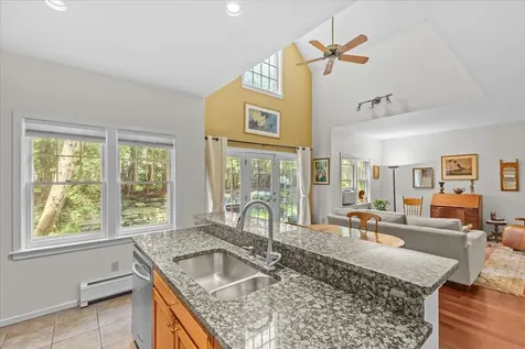 30 Eastman Farm Road Burlington VT 05408