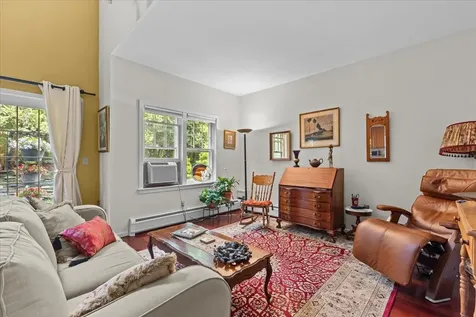 30 Eastman Farm Road Burlington VT 05408