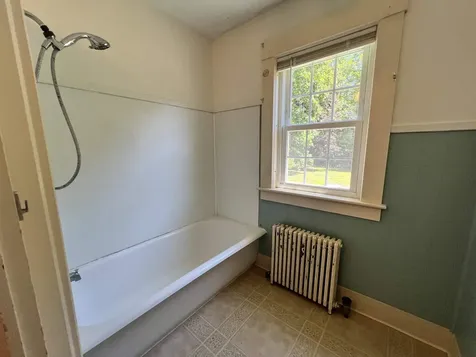 28 Old Wolfeboro Road Alton NH 03809