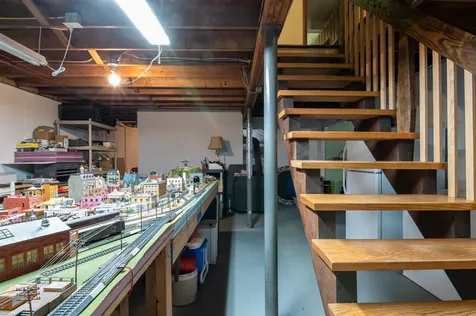 281 Evergreen Terrace Springfield VT 05156